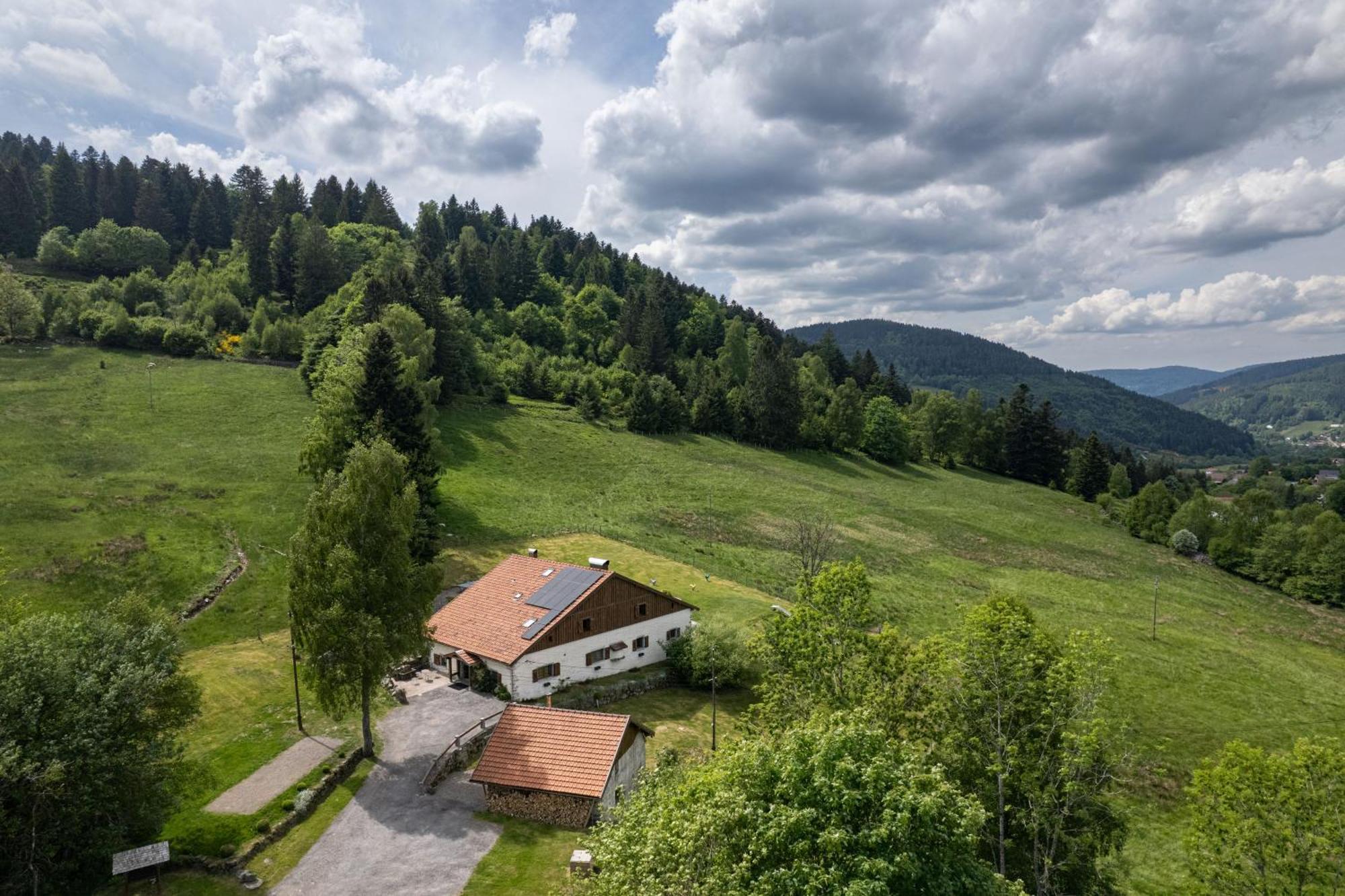 La Ferme du Douanier&Spa Ventron Exterior foto